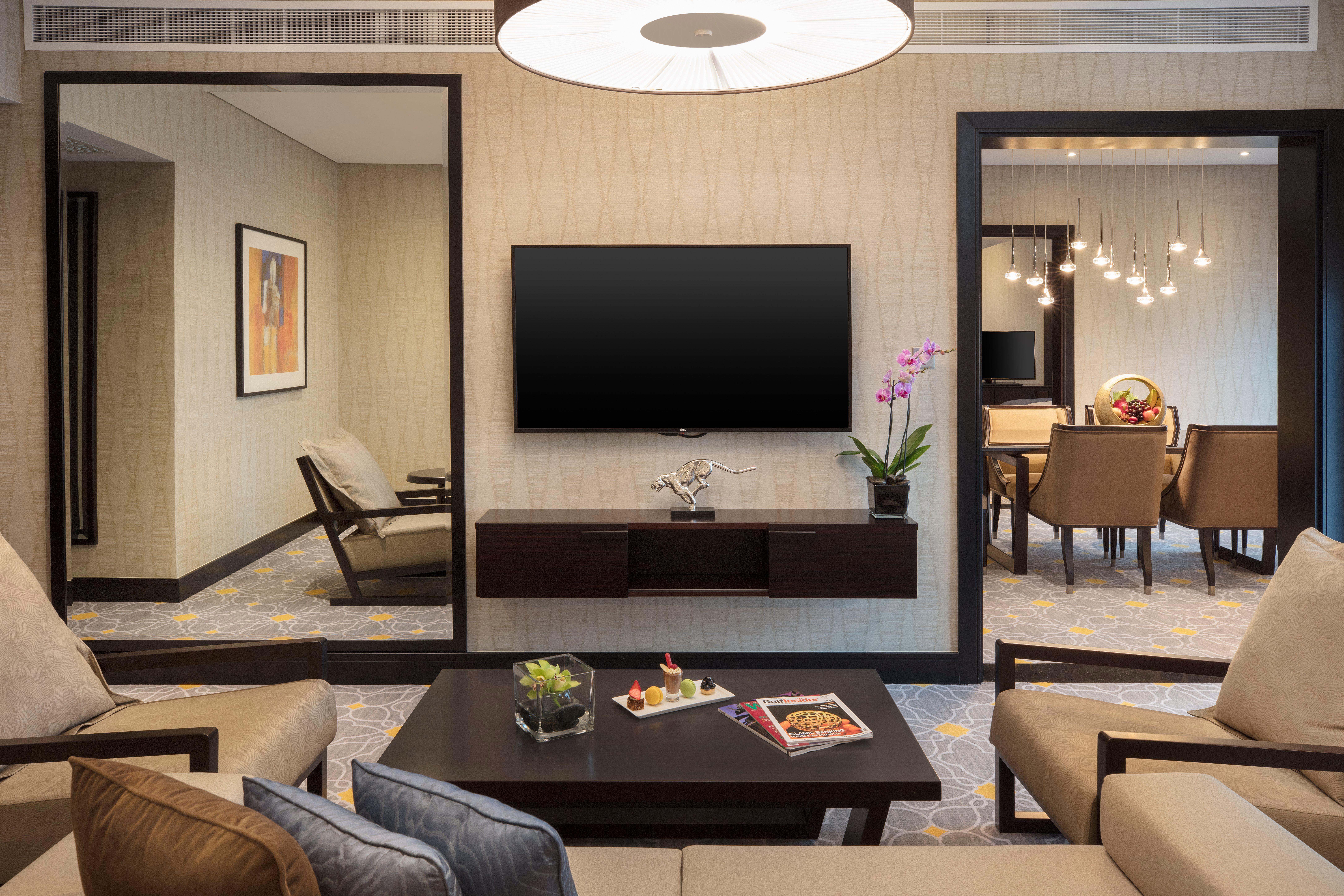 Crowne Plaza Bahrain By Ihg Hotel