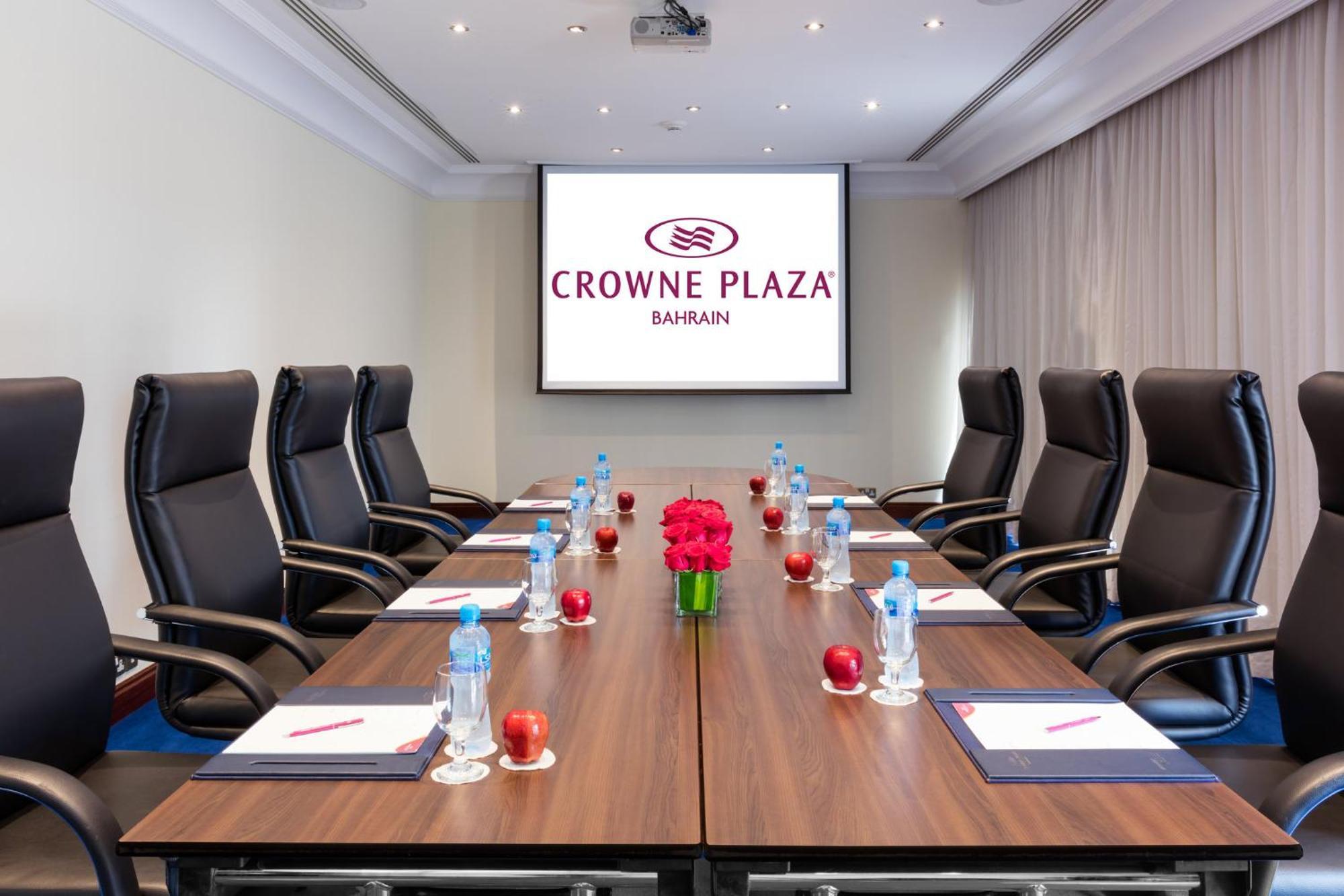 Crowne Plaza Bahrain By Ihg Hotel Manama