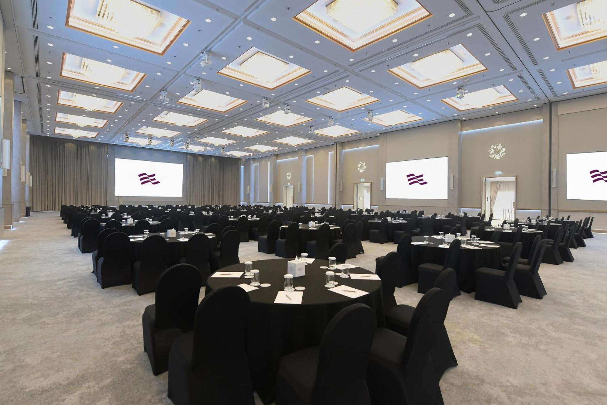होटल Crowne Plaza Bahrain By Ihg