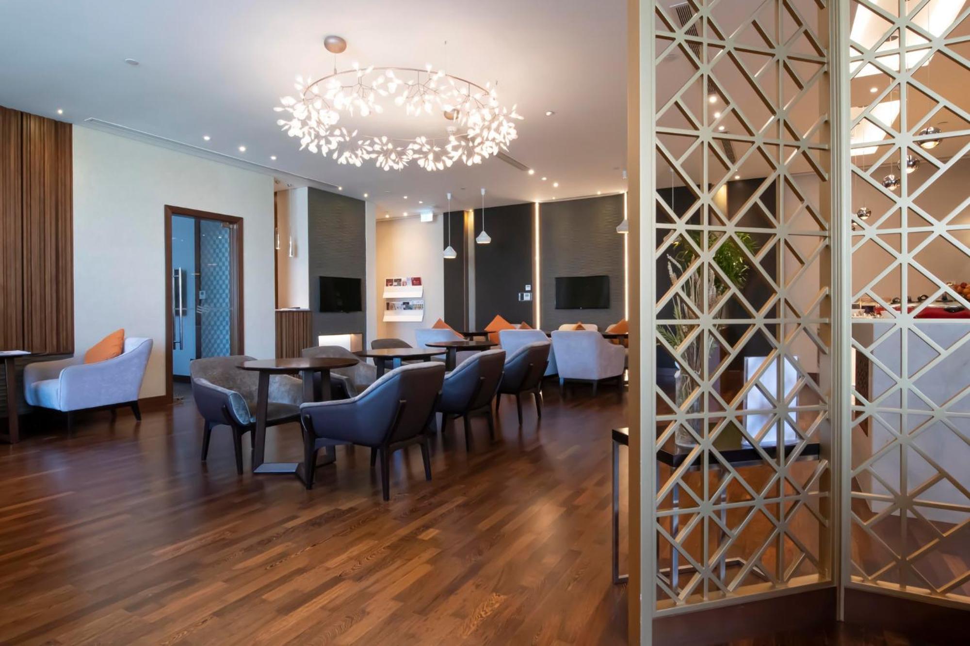 होटल Crowne Plaza Bahrain By Ihg Manama