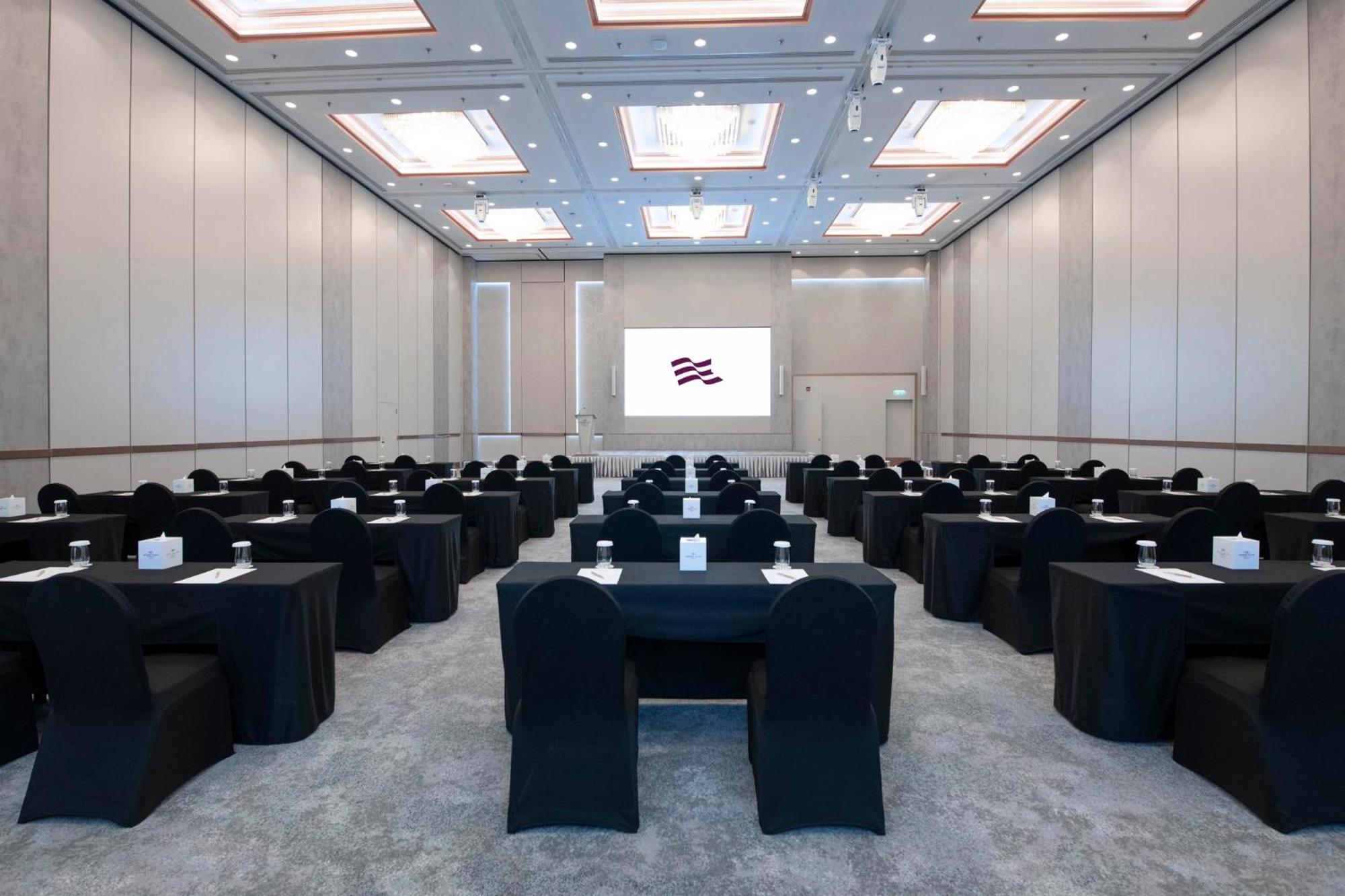 Crowne Plaza Bahrain By Ihg Manama
