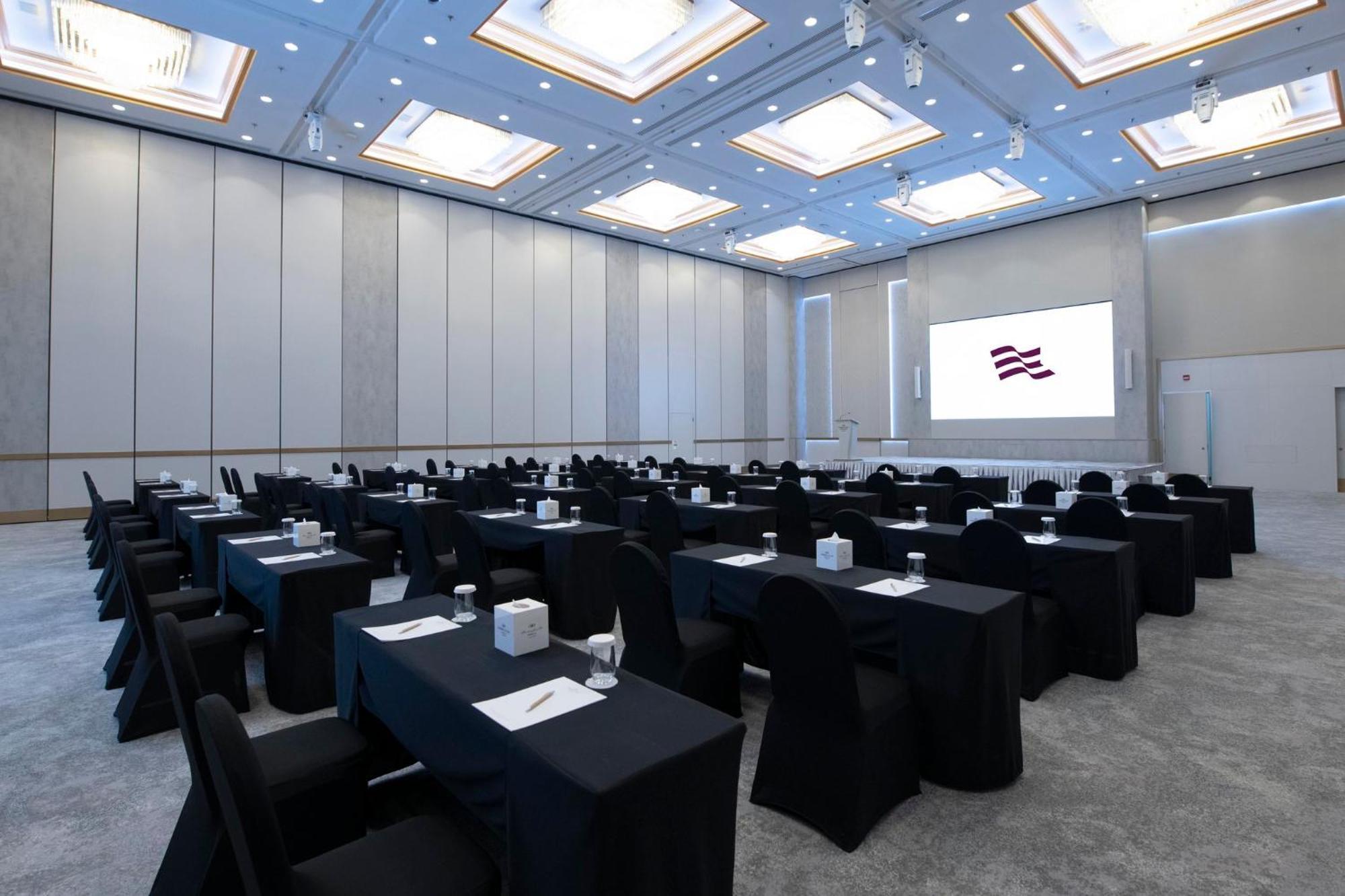 Crowne Plaza Bahrain By Ihg Manama